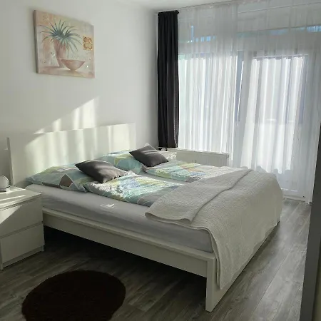 Apartament International *
